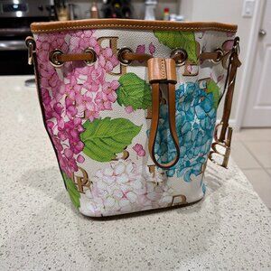 Dooney & Burke Floral bucket bag. New with out Tags.